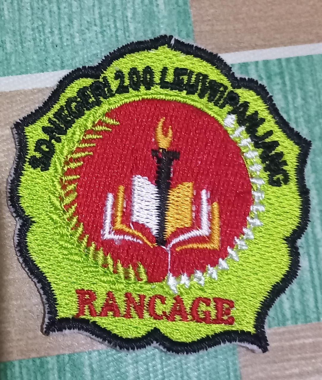 Contoh hasil bordir komputer berupa logo dan emblem sekolah buatan Tiva Bordir Komputer Bandung